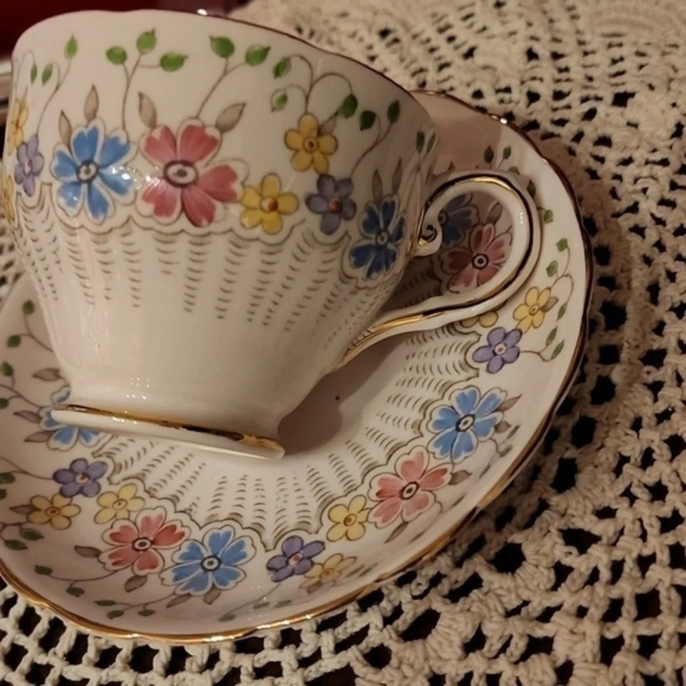 Tuscan fine bone china cup an saucer‎ England
